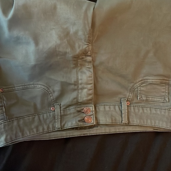 Jeans - Picture 8 of 8